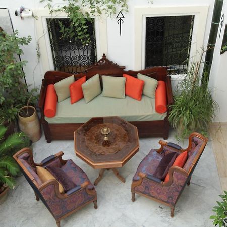 Готель El Patio Courtyard House Туніс Екстер'єр фото