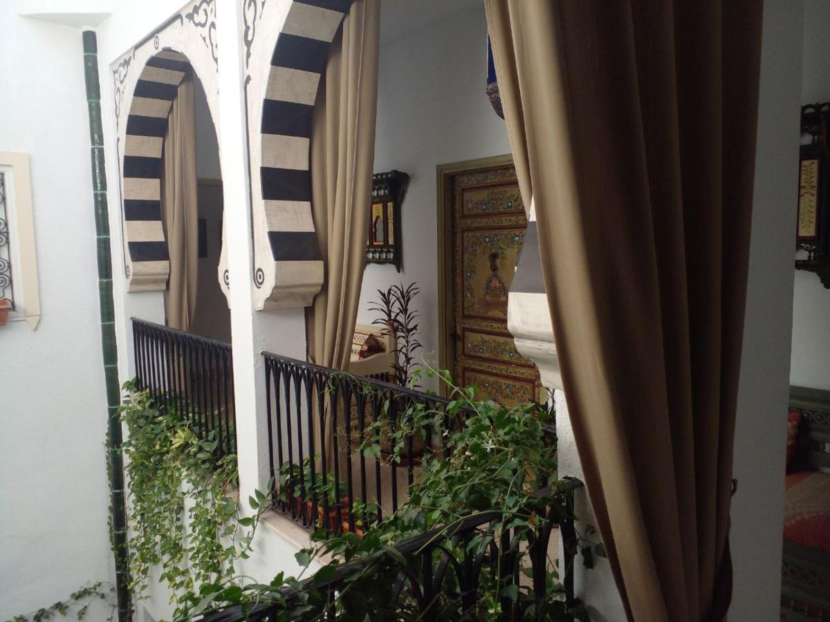 Готель El Patio Courtyard House Туніс Екстер'єр фото