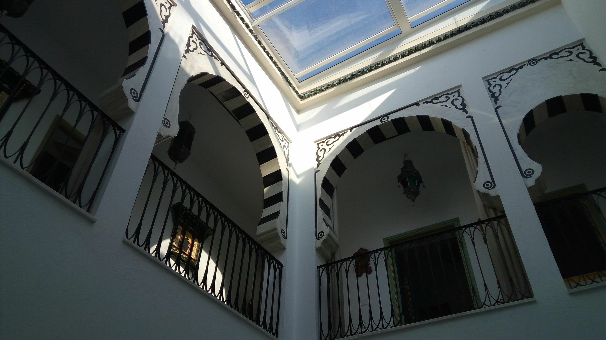 Готель El Patio Courtyard House Туніс Екстер'єр фото
